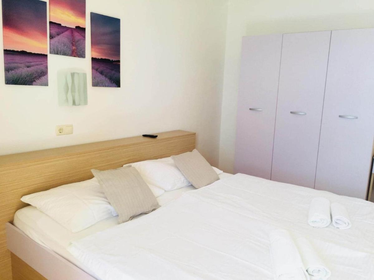 Meduza B&B Barbat na Rabu Εξωτερικό φωτογραφία