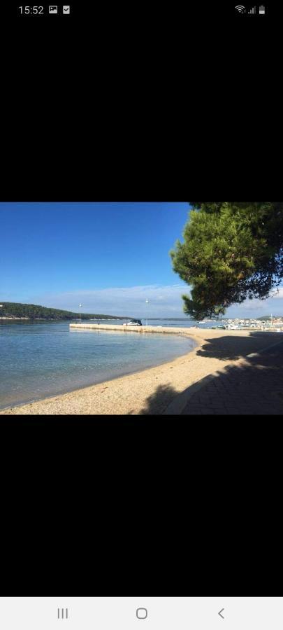 Meduza B&B Barbat na Rabu Εξωτερικό φωτογραφία
