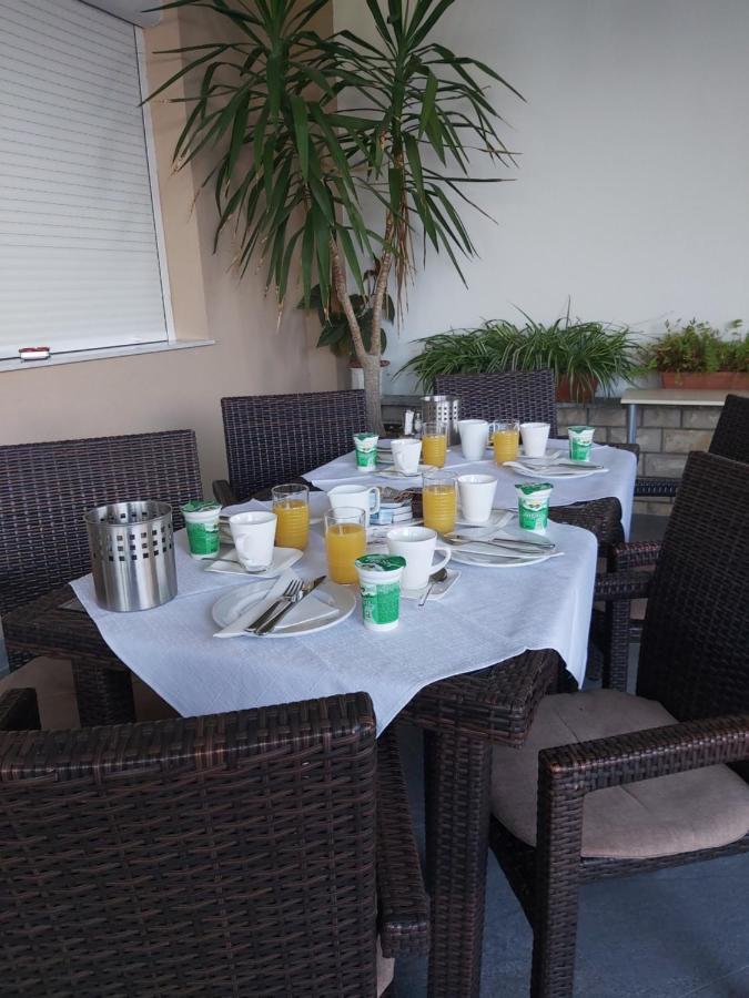 Meduza B&B Barbat na Rabu Εξωτερικό φωτογραφία